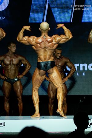CLASSIC PHYSIQUE 178